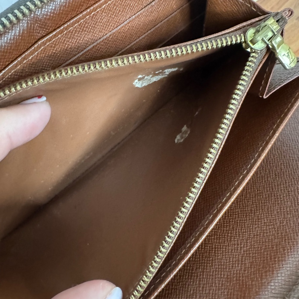 Louis Vuitton Zippy Brown Monogram Wallet - Picture 13 of 16